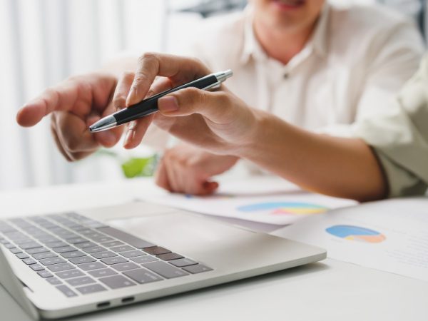 Penambahan Nama Di Paspor; Bagaimana Caranya?