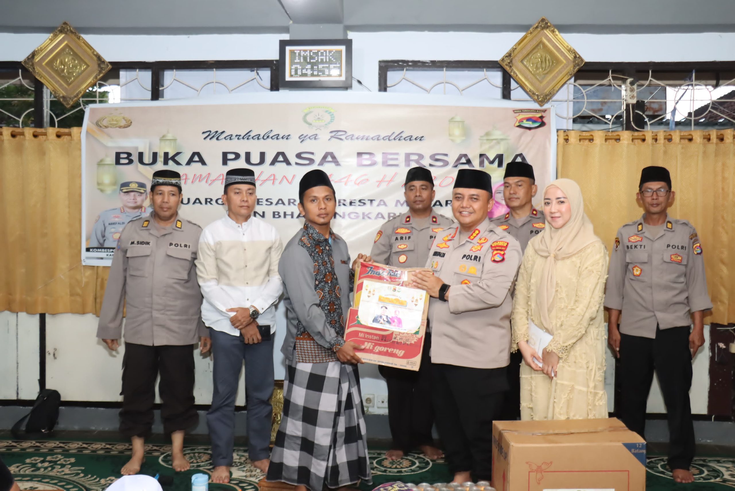 Polresta Mataram Gelar Buka Puasa Bersama Santri Panti Asuhan Al-Ikhlas, Berbagi Kebahagiaan di Bulan Ramadhan