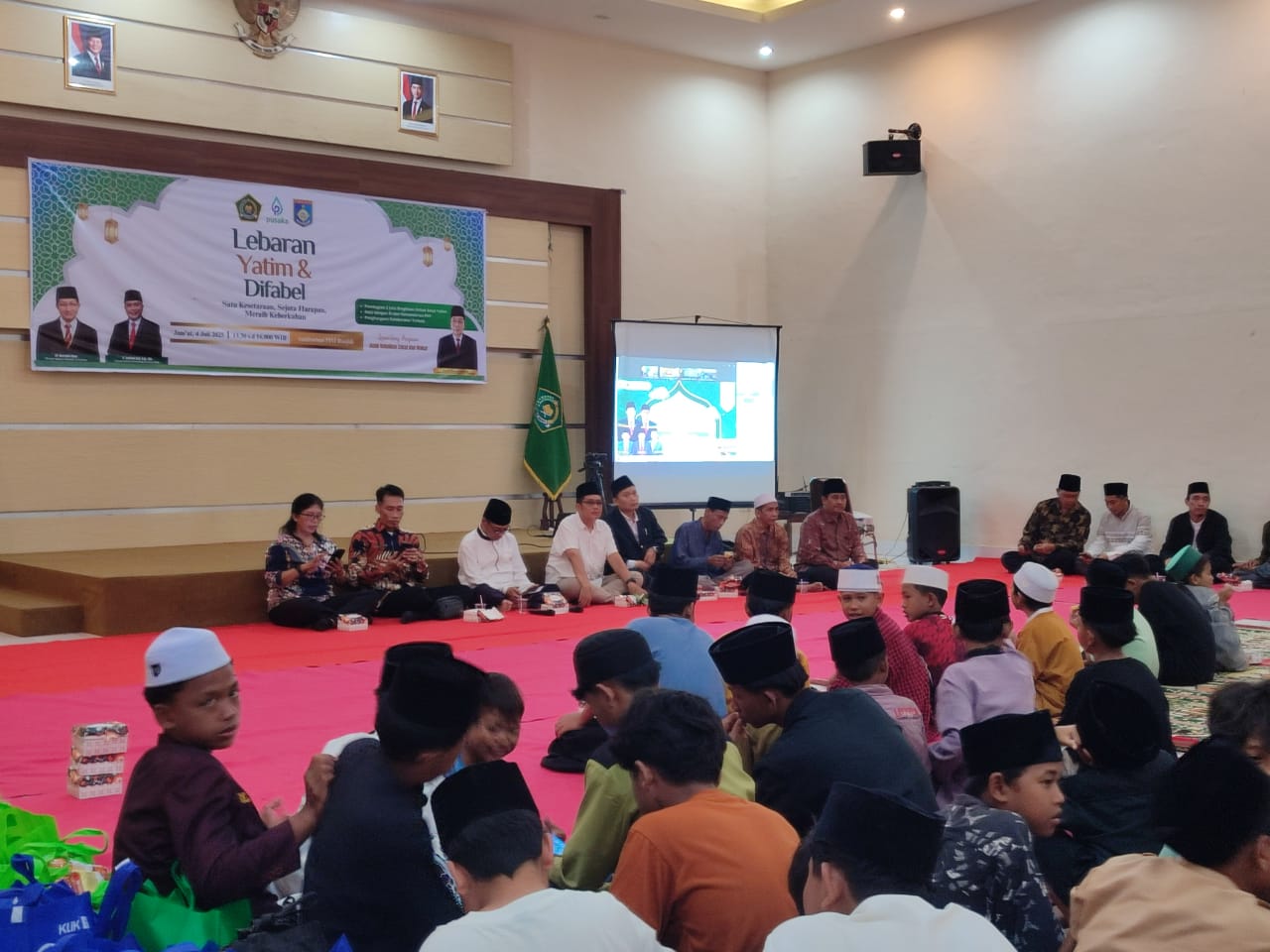 Peduli Sosial Muharram: Kemenag Bagikan 1000 Bingkisan Sambut 'Lebaran Yatim dan Difabel Mandiri'